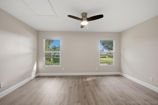 Building Photo - 1031 Goldenrod Rd