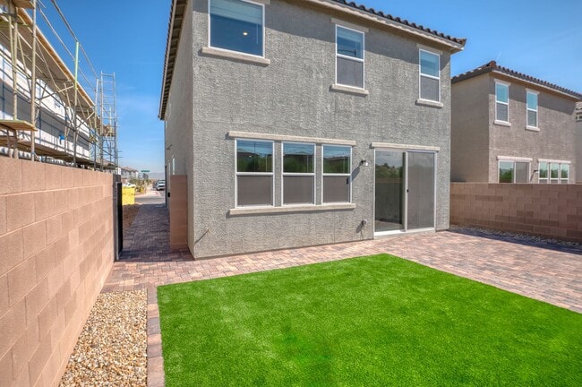 Building Photo - BRAND-NEW NEVER LIVED-IN 2025 2-STORY 4-BE...