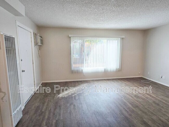 Building Photo - 974 Ashland Ave