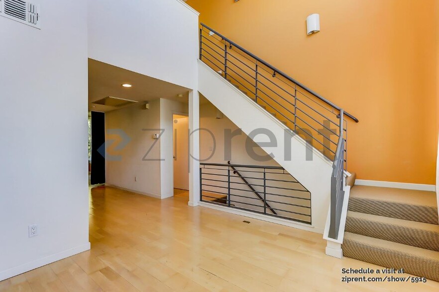 Building Photo - 403 Liquid Sugar Dr