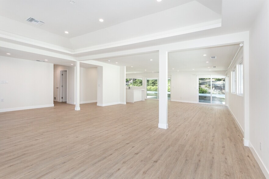 Open Floor Plan : Living Room - Dining - Kitchen - 6419 Valley Circle Ter