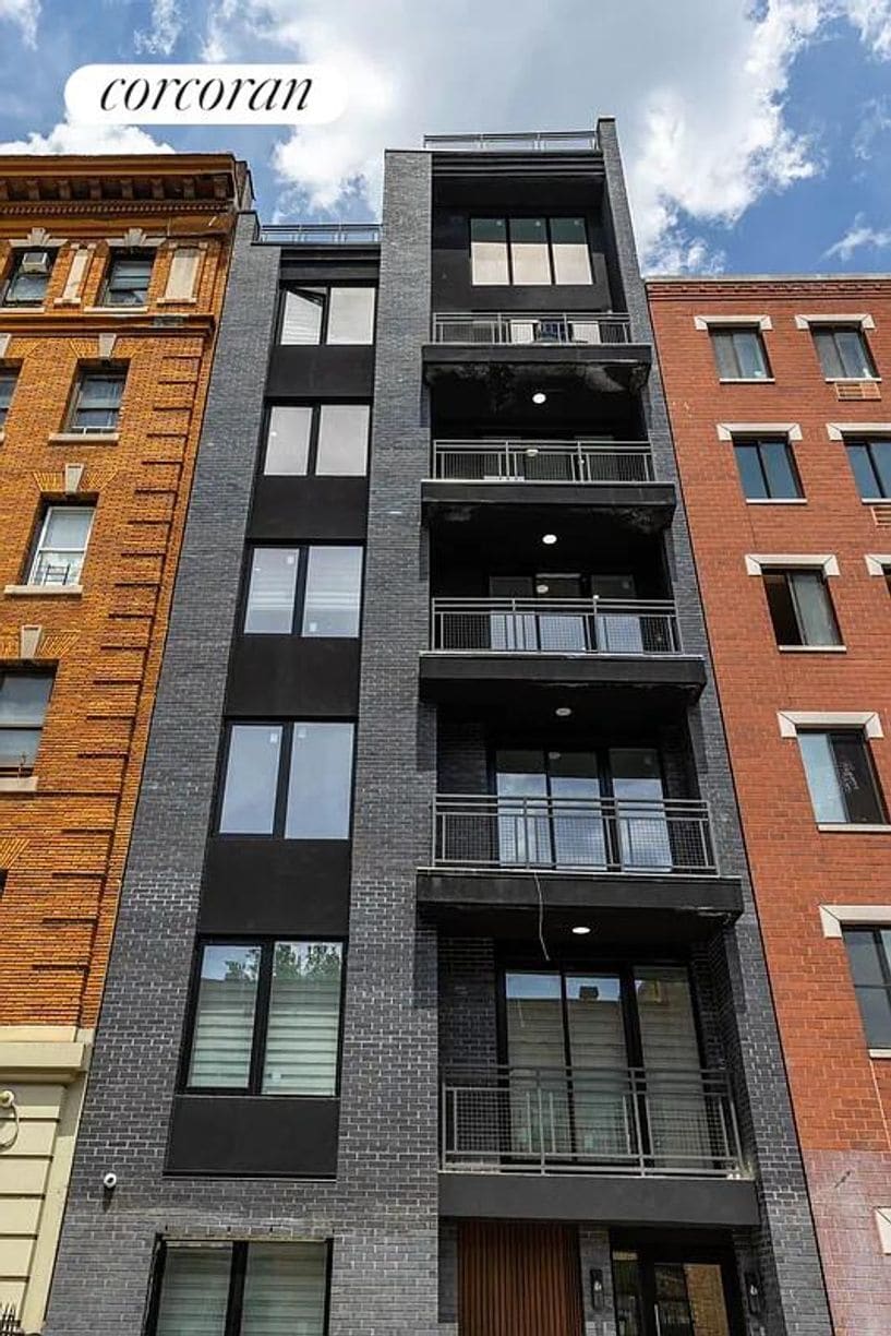 Building Photo - 221 E 117th St