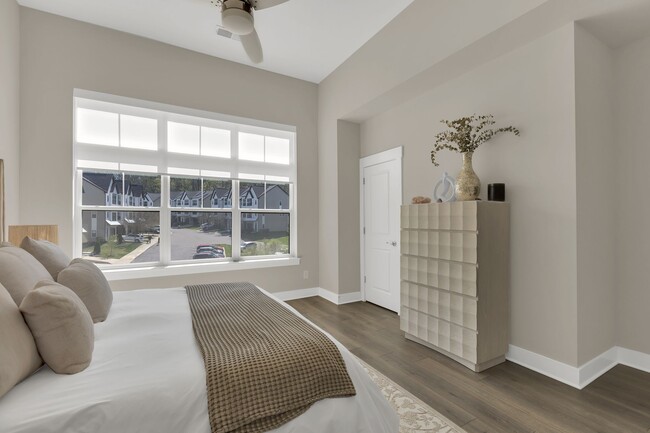 Building Photo - 253 Stonecrest Cir