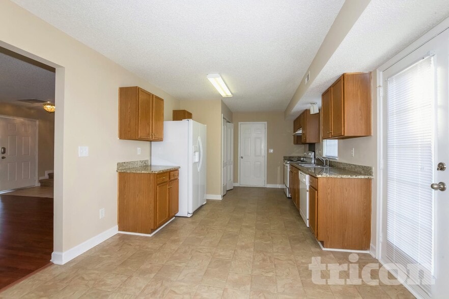 Building Photo - 1123 Alston Hill Dr