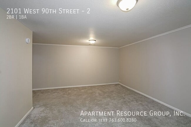Building Photo - 2101 W 90th St