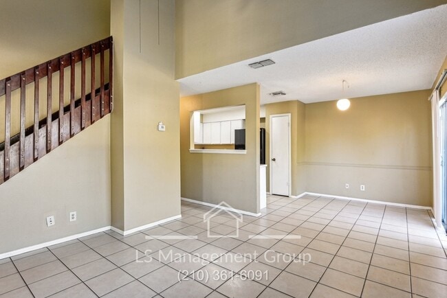 Building Photo - 6704 Windsor Hollow Dr