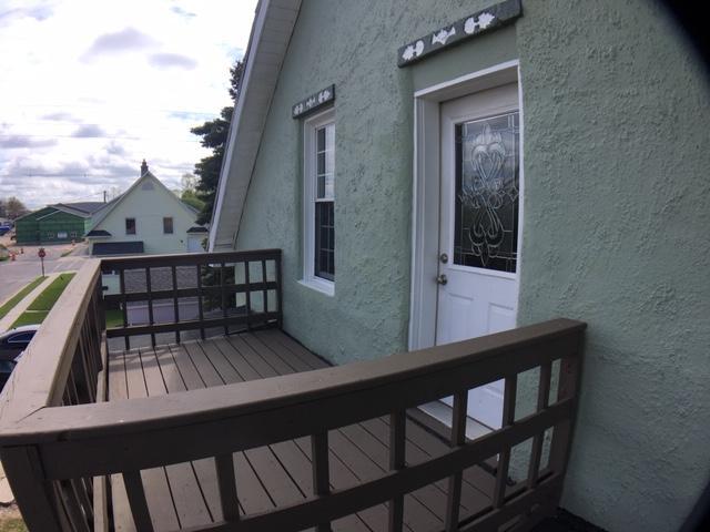 Building Photo - 1038 Madison St