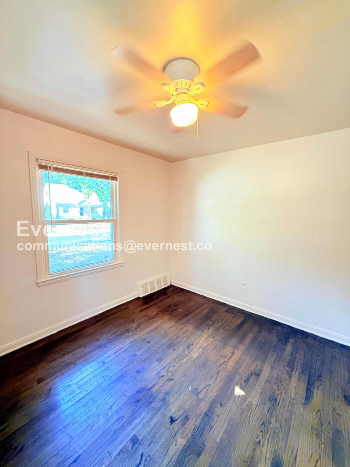 Building Photo - 16720 Rockdale St