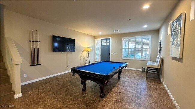 Building Photo - 6451 Parrot Ridge Ct