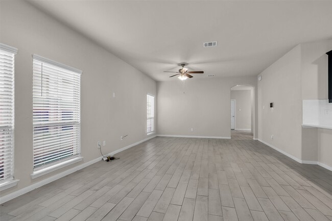 Building Photo - 506 Emerald Thicket Ln