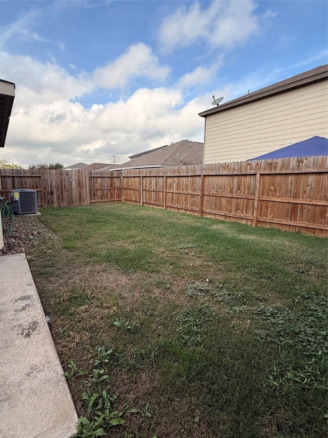 Building Photo - 2918 Beacon Grove St