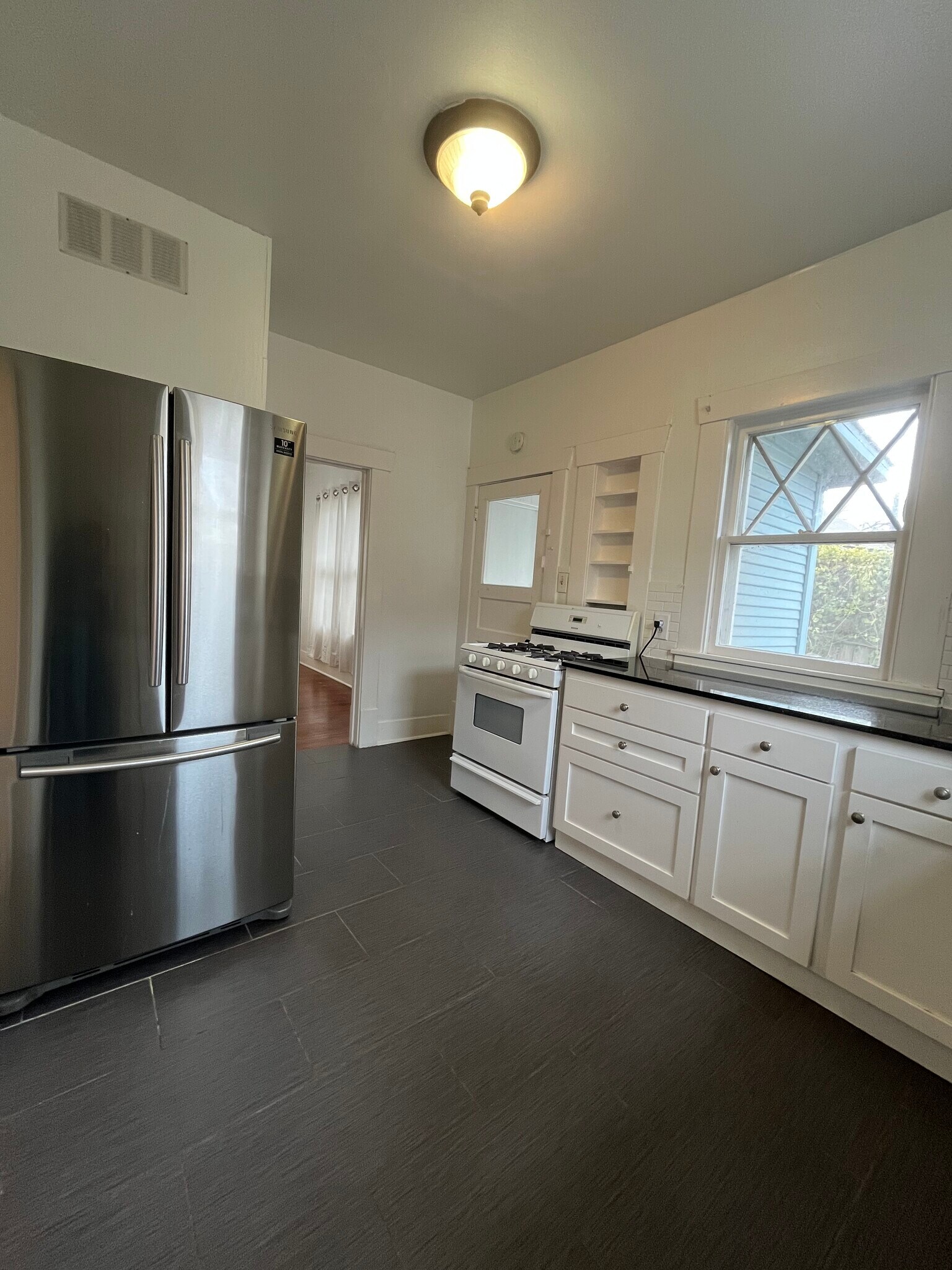 Building Photo - 4302 Duval Street