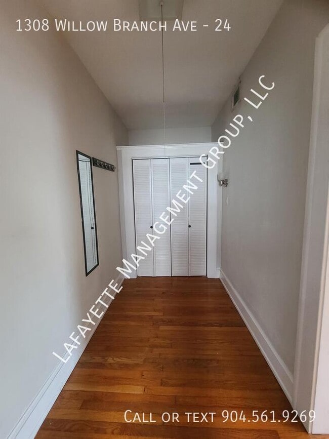 Building Photo - 1308 Willow Branch Ave