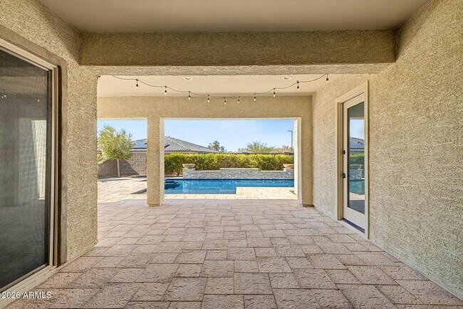 Building Photo - 17864 W Amberwood Dr