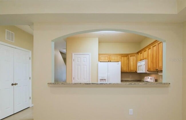 Building Photo - 522 NW 39th Rd