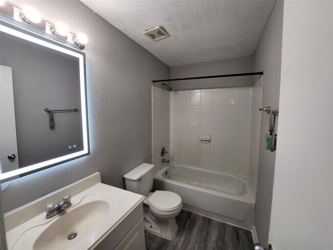 Building Photo - 20718 Blanton Brook Dr