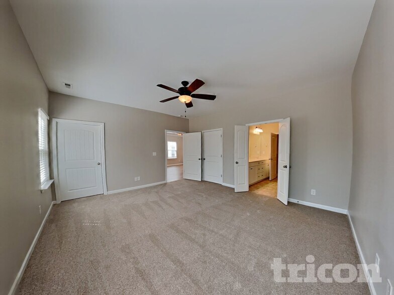 Building Photo - 75 Wrenwood Dr