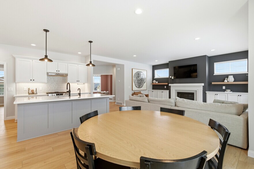 Building Photo - 9603 Summer Willow Ln