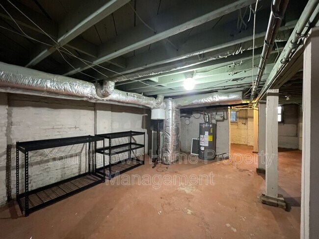 Building Photo - 108 Greenwood Pl