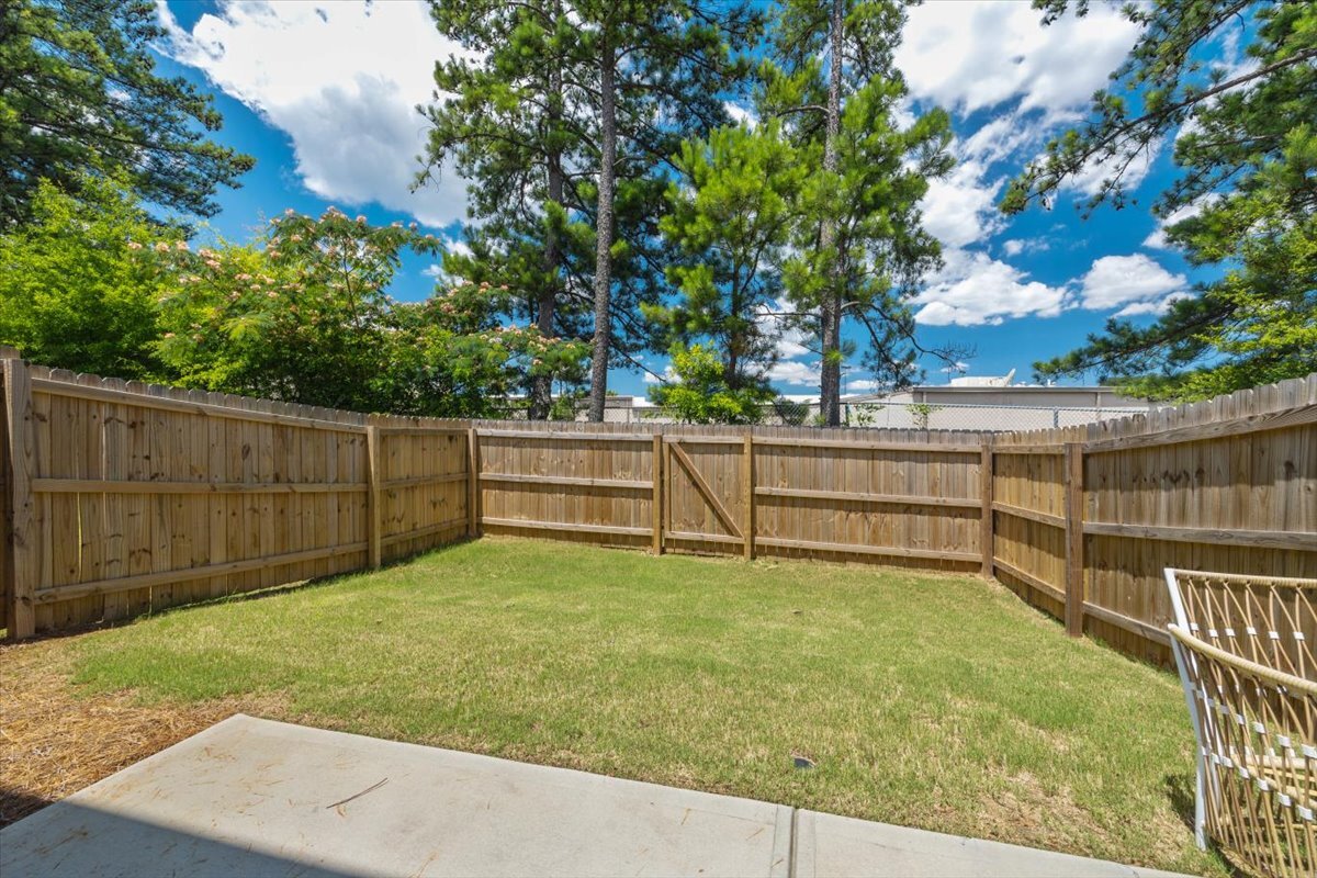 Building Photo - 2214 Justify Ln