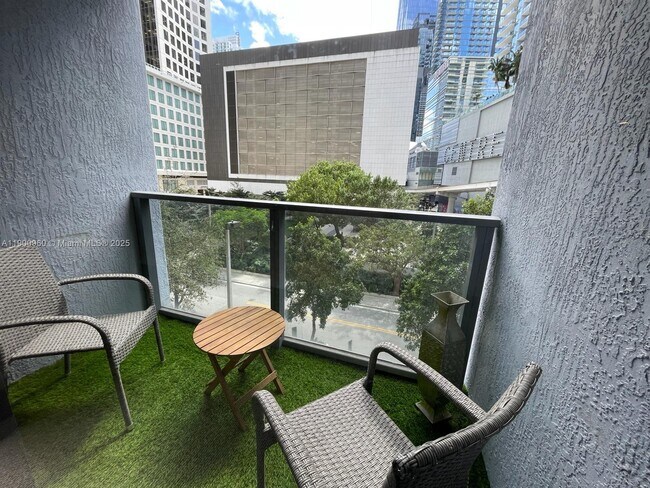 Building Photo - 31 SE 6th St