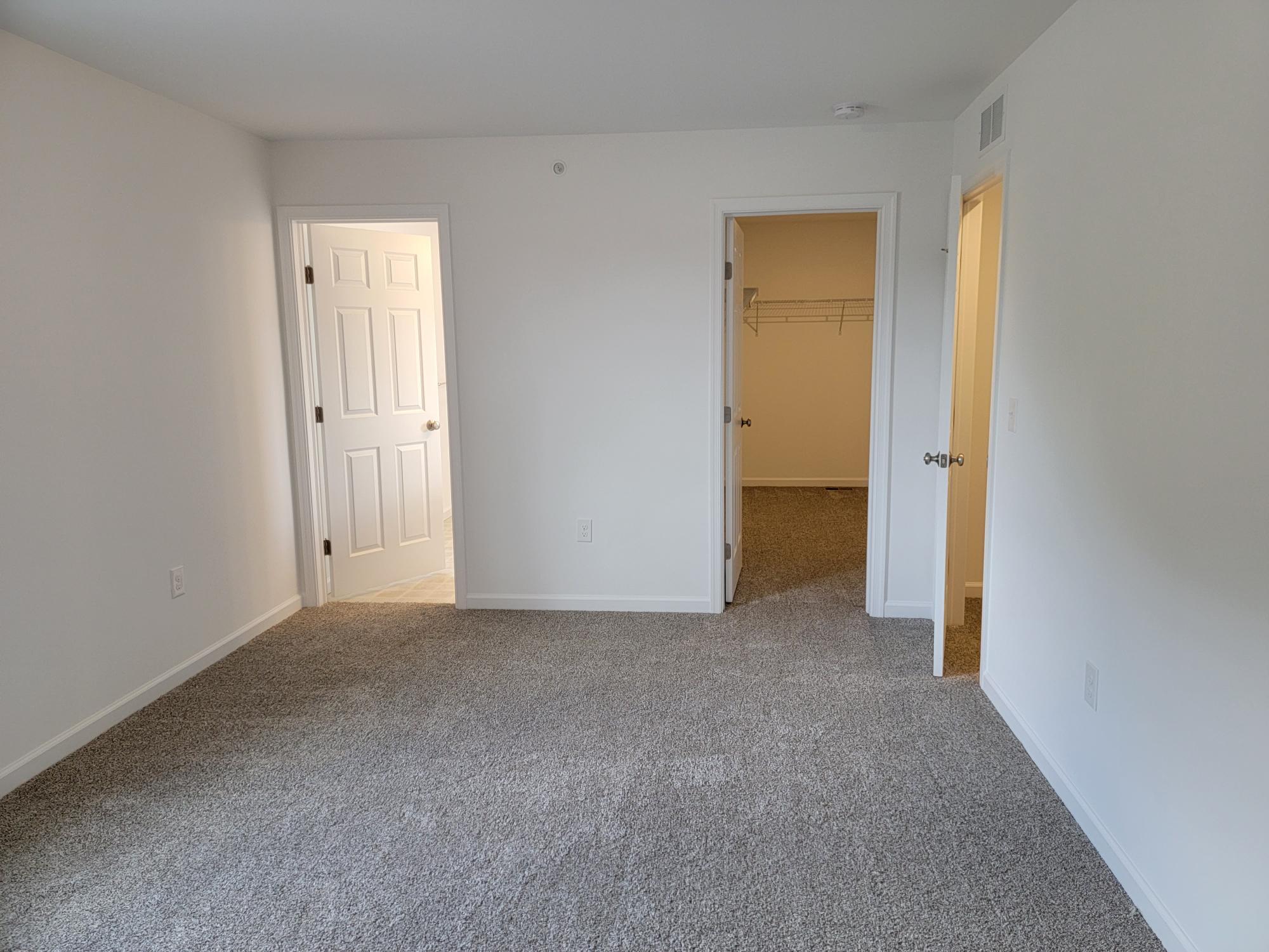 Building Photo - 108 Robert Cir