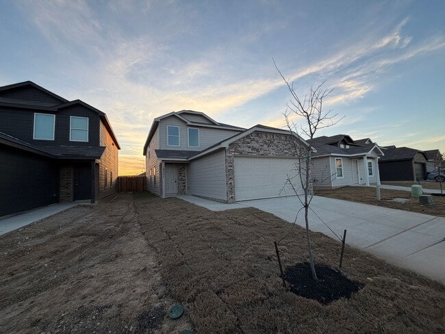 Building Photo - 10551 Aqueduct Crk