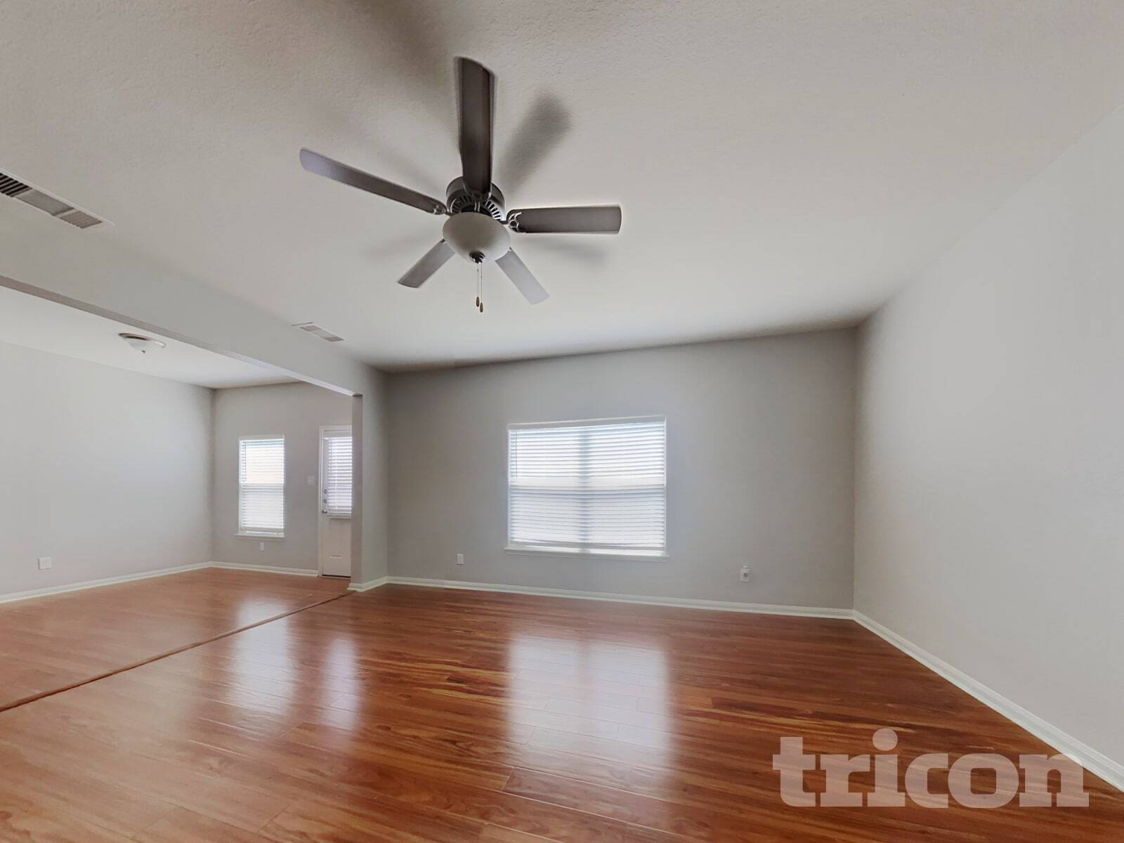 Building Photo - 216 Elm Patch Dr