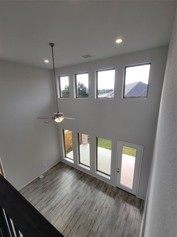 Building Photo - 113 Blf Crk Ln