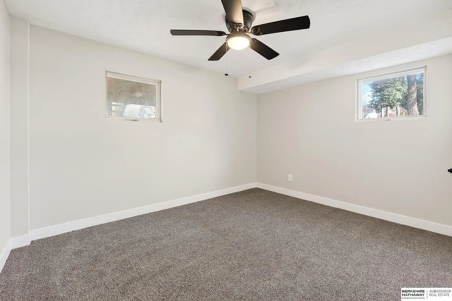 Building Photo - 5610 Seward St