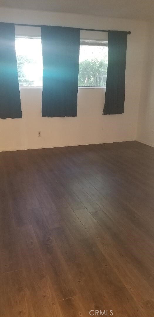 Building Photo - 3050 S Bristol St