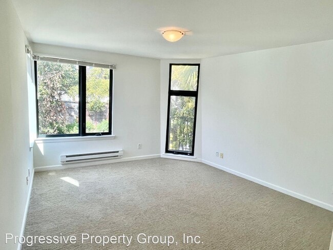 Building Photo - 3 br, 4 bath House - 338 Holladay Avenue