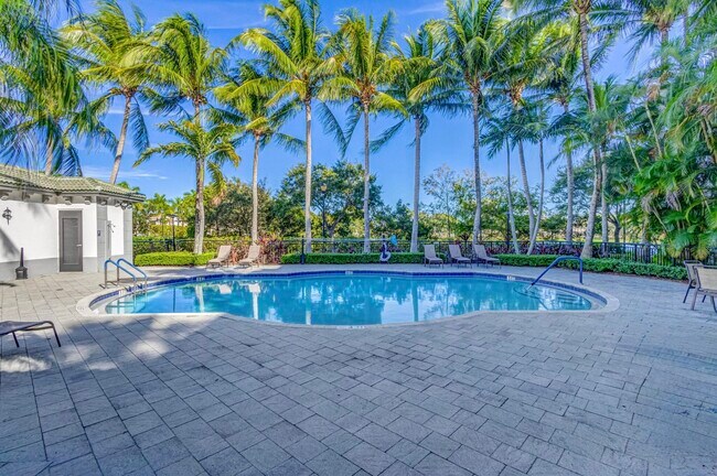 Building Photo - 1660 Renaissance Commons Blvd