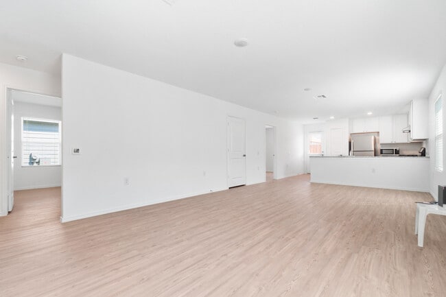 Building Photo - 10166 Asta Trl