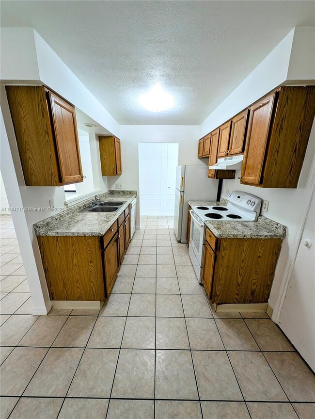 Building Photo - 915 Turtle Cove Ln