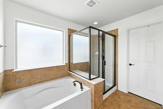 Building Photo - 16300 Travesia Way