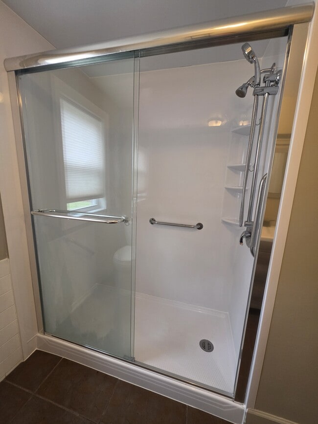 Building Photo - 4582 Maiden Ln