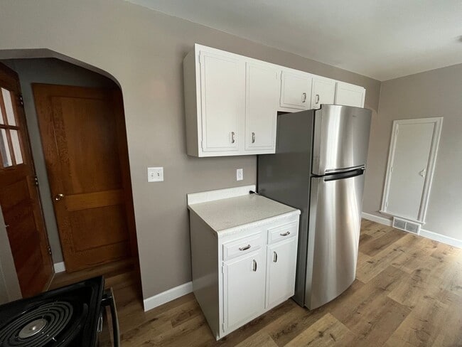 Building Photo - Two Bedroom Home in Smithville