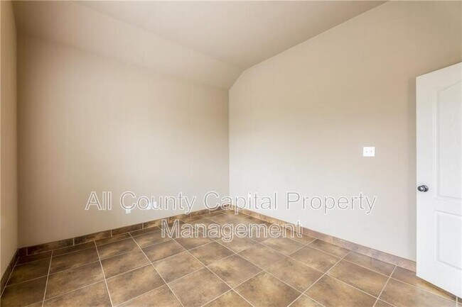 Building Photo - 18712 Leigh Ln
