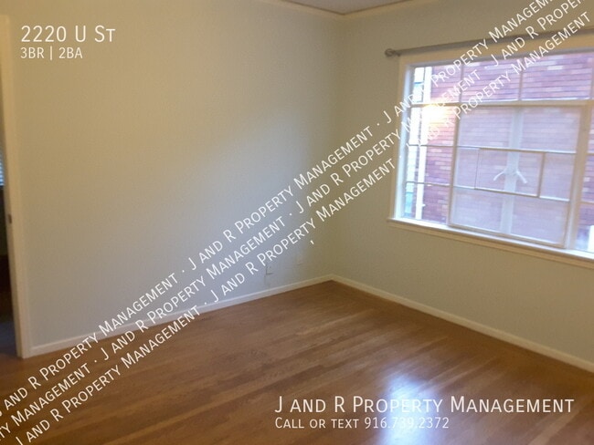 Building Photo - 2220 U St