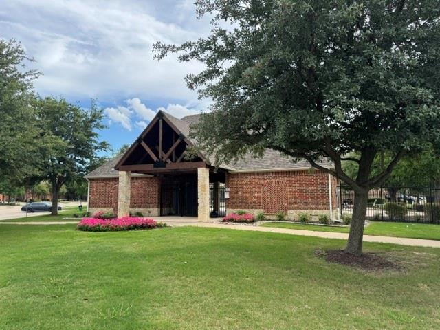 Building Photo - 5996 Clearwater Dr