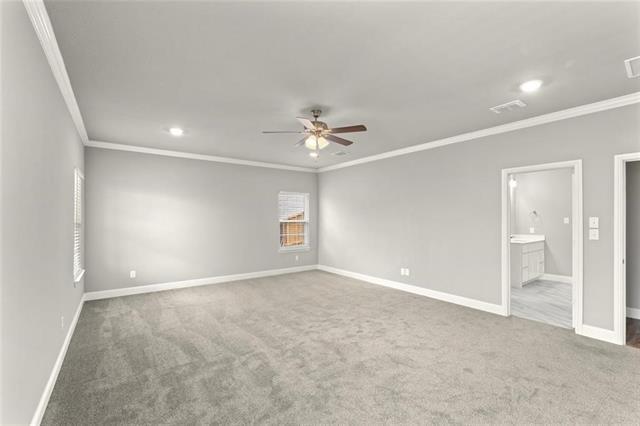 Building Photo - 304 Community Dr