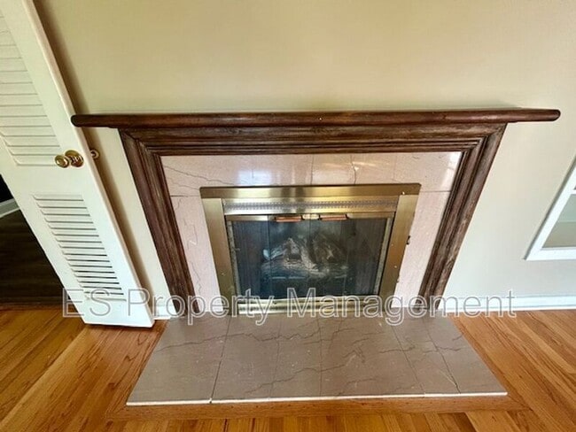 Building Photo - 5106 Radnor Rd