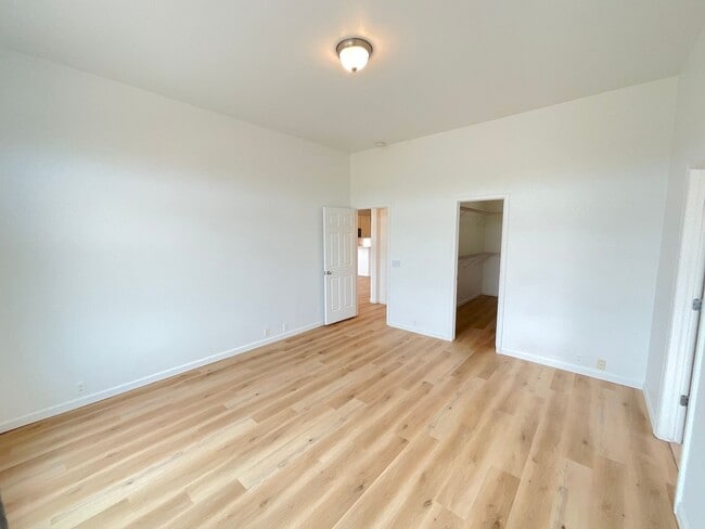 Building Photo - 12354 Pine Valley Cir