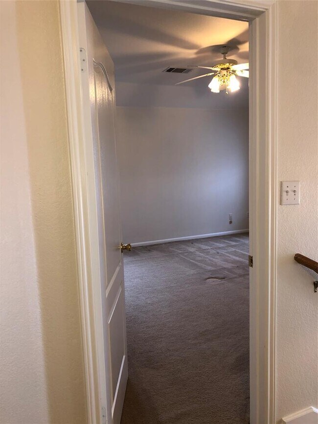 Building Photo - 3604 Roller Crossing