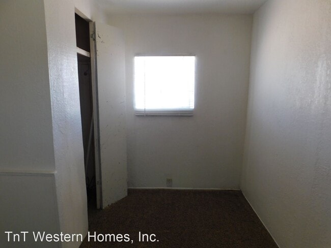 Building Photo - 3 br, 1 bath House - 6608 Valley Ave