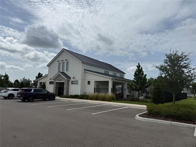Building Photo - 3595 Ivy Spgs Ln