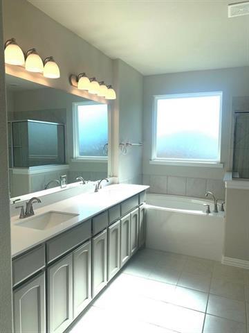 Building Photo - 906 Gambel Dr