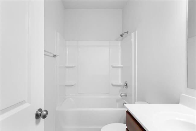 Building Photo - 360 Paulownia Cir