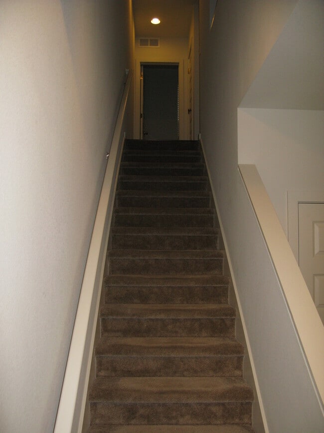Building Photo - 2420 Uinta St